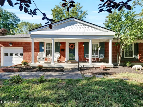 318 Castleview Dr, Saint Matthews, KY 40207