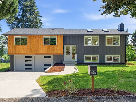 2nd image of 22494 SE Ridgeview Dr