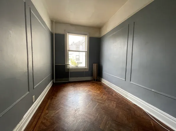 81 Bay 7th Street image 9 of 15