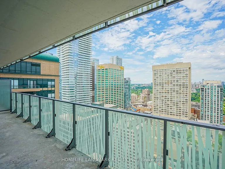 42 Charles St E #3209 — Photo 25