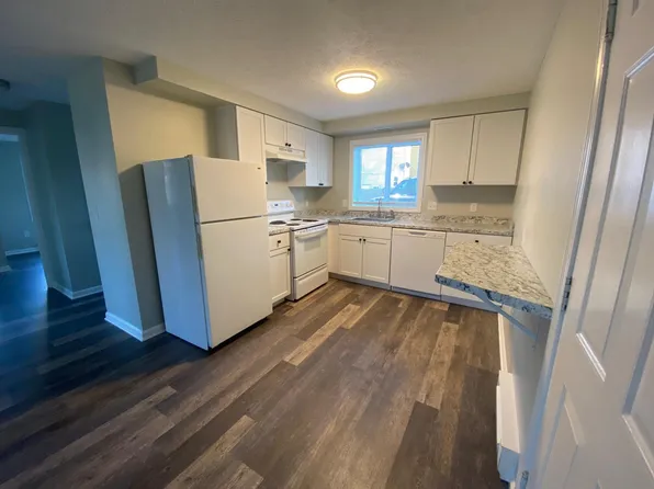 (undisclosed Address), South Portland, ME 04106