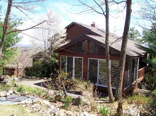 6379 Rr 6, Stroudsburg, PA 18360