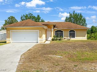 743 Switchboard Ln, Lehigh Acres, FL 33936