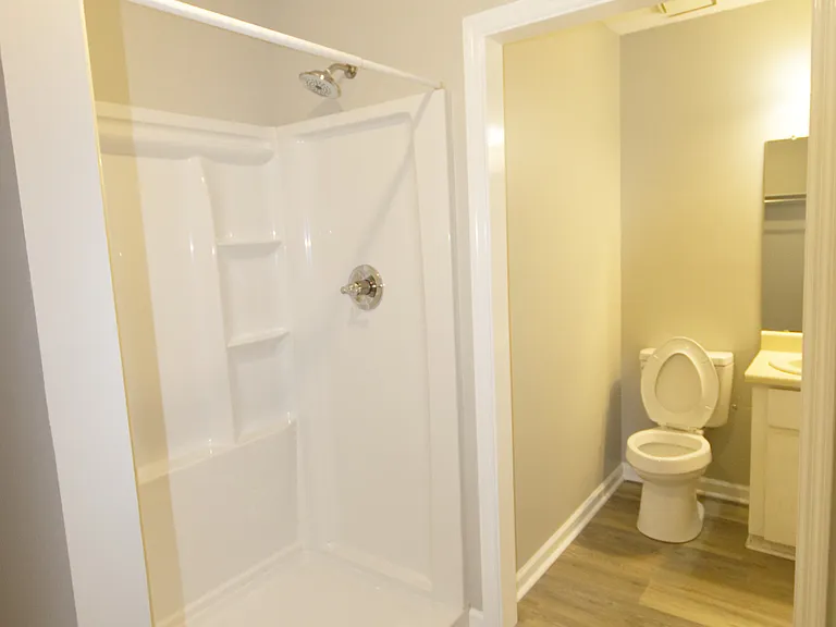 426 Westcliff Cir — Photo 9