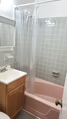 Rented by United Realty Equities | media 8