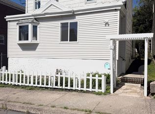 23 W Clay Ave, Hazleton, PA 18202