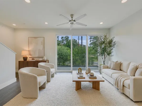 604 N Bluff Dr Unit 136, Austin, TX 78745