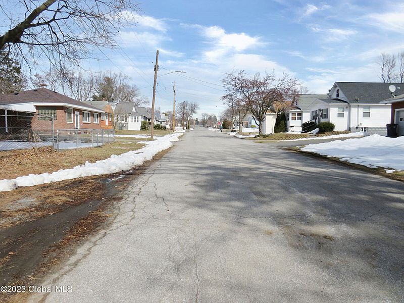 3rd image of 45 Van Buren Avenue