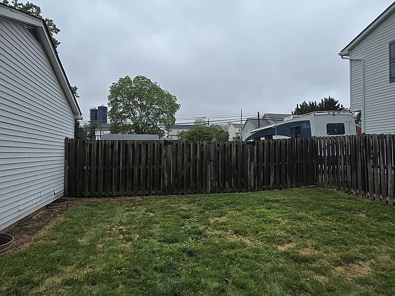 2nd image of 4203 Jefferson Pike