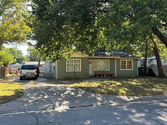 3rd image of 2844 N Shelton Ave