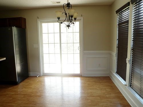 4th image of 407 Tabby Ln