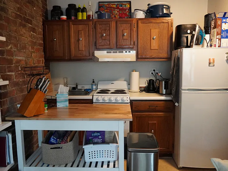 10 Wellington St #4F — Photo 9