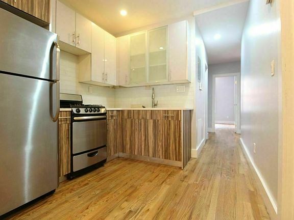 3rd image of 376 Lewis Ave APT 3