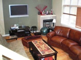 2429 N Clybourn Ave APT F, Chicago, IL 60614