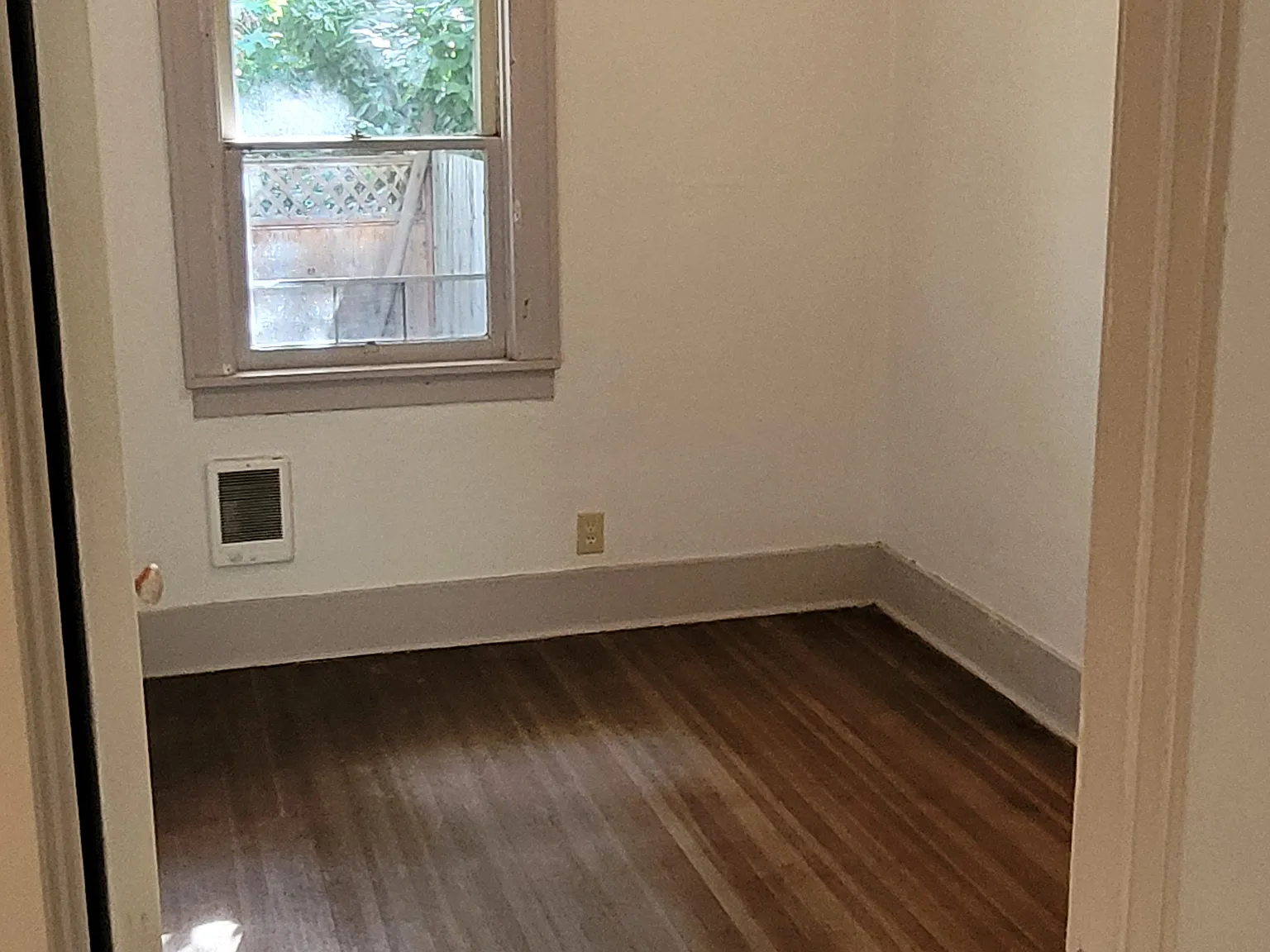 2 bed, 1276 sqft, $1,475 — Photo 4