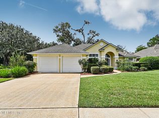 1727 Margarets Walk Rd, Fleming Island, FL 32003