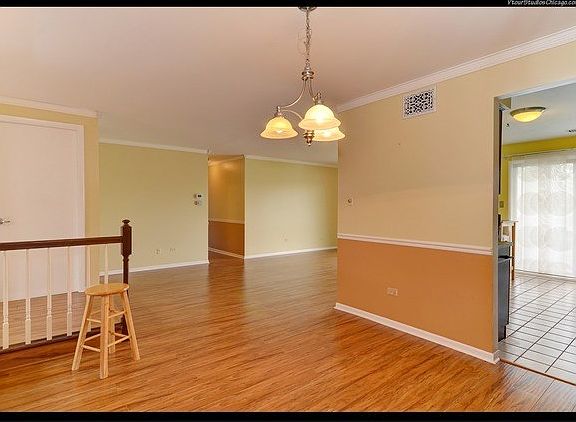 5th image of 6155 Lake Park Ln #C