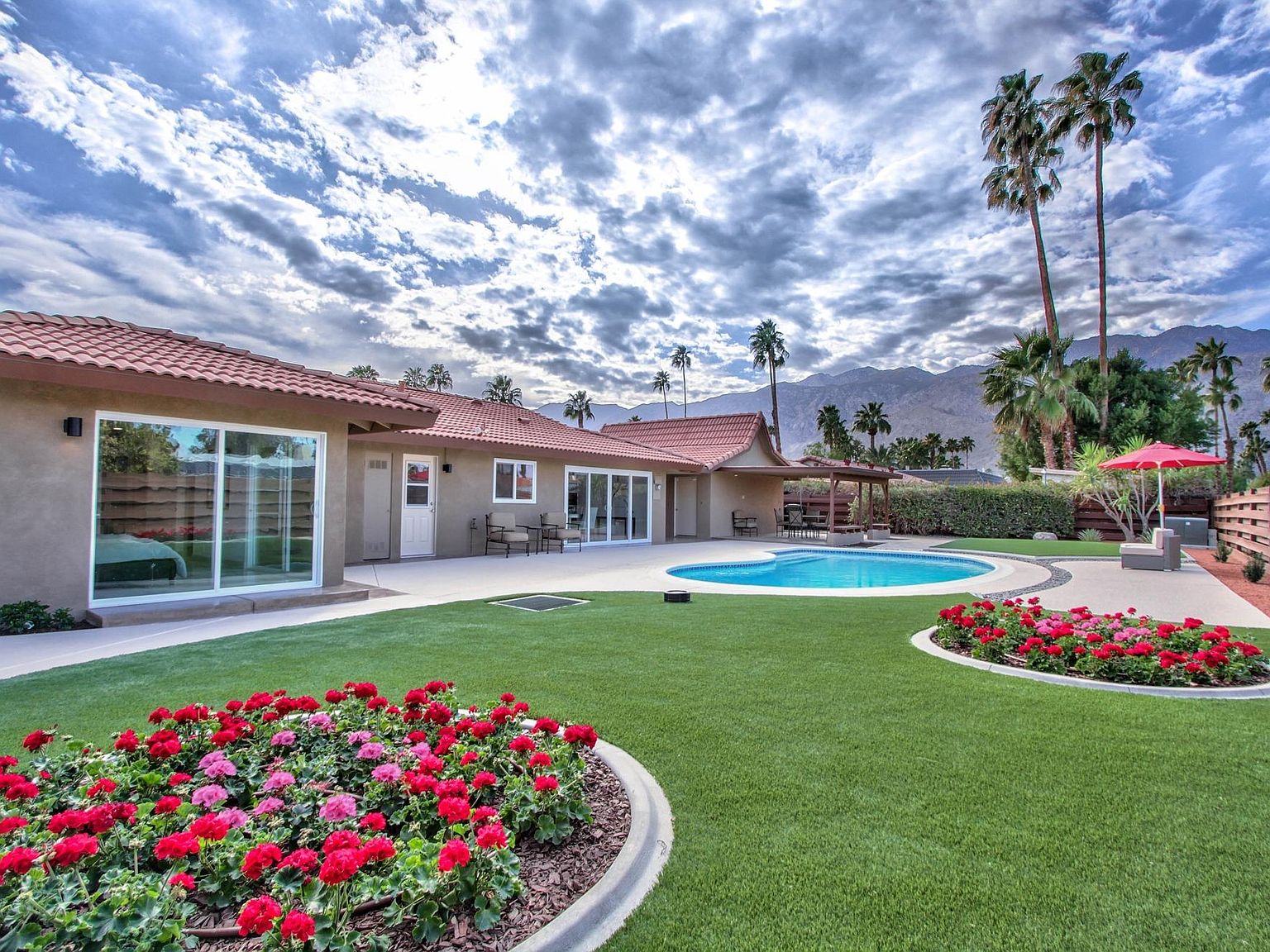 2966 E Vera Cruz Rd, Palm Springs, CA 92264 - Zillow