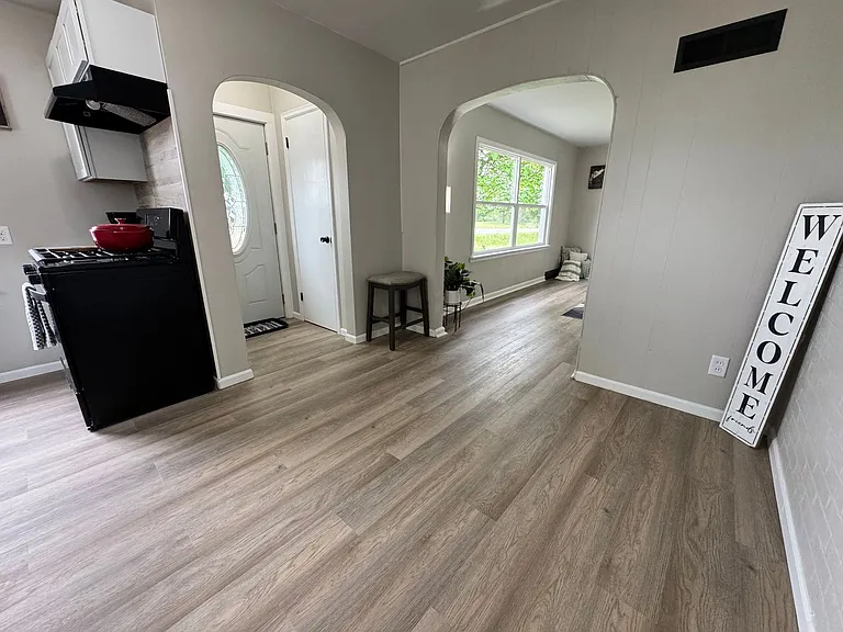 4351 Texas St — Photo 12