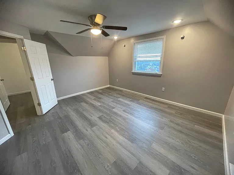 148 Gray St #2 — Photo 11