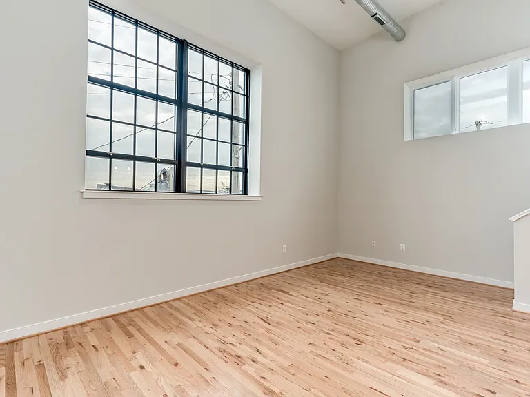 For Rent: Modern Urban Living at 3801 Fleet St Your City Oasis Awaits! — Photo 18