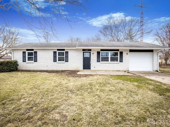 605 Oakland Dr, Eaton, OH 45320