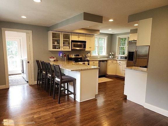 5th image of 190 Southville Rd #190