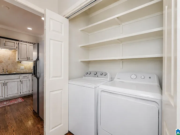 3036 Old Stone Dr — Photo 16