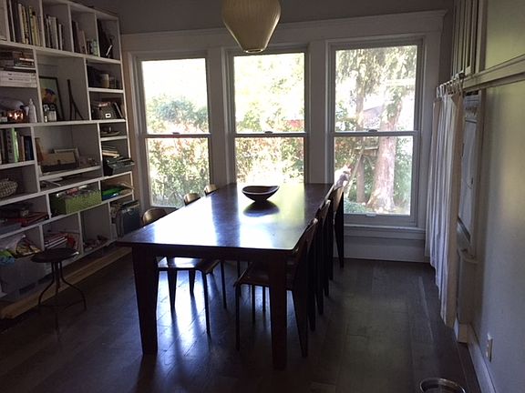 3rd image of 25 Covel Ave