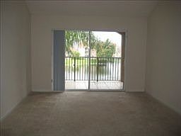 3rd image of 1275 Wildwood Lakes Blvd APT 306