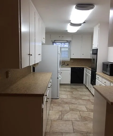 2609 Maxwell Dr — Photo 5