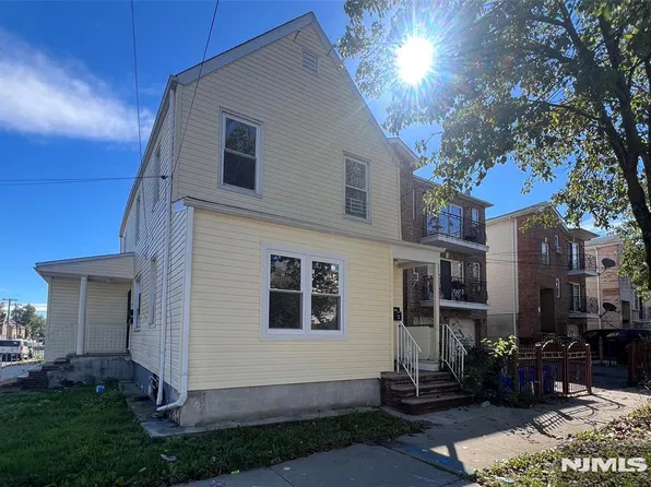 718 13th Street, Newark, NJ 07103