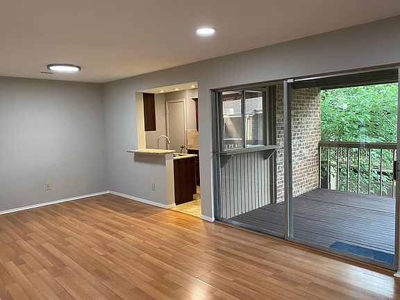 2nd image of 5150 Amesbury Dr APT 222