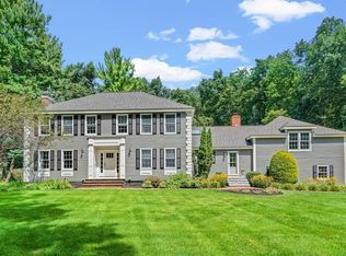 10 Pine Ridge Rd, North Andover, MA 01845