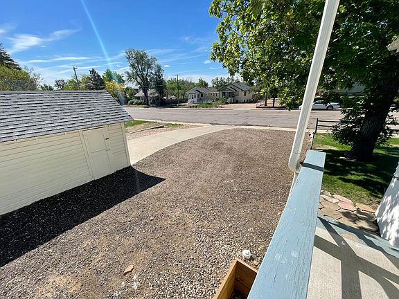 4th image of 2044 10th Ave