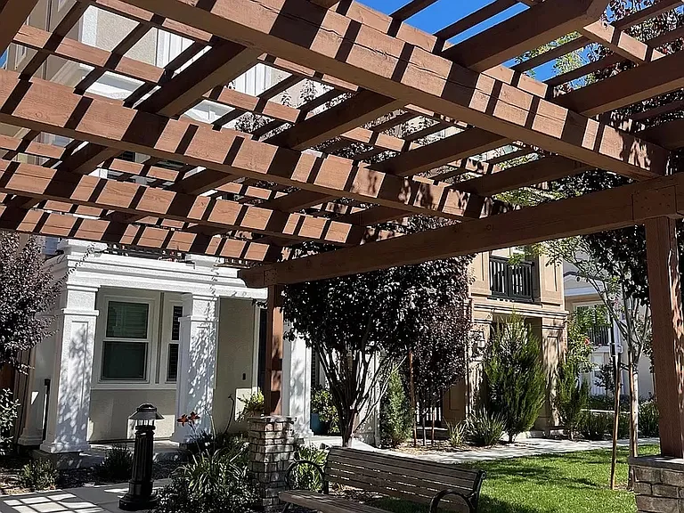 210 Ashton Way — Photo 27