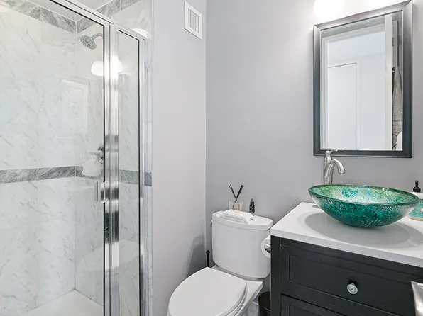 500 West 43rd Street image 5 of 12