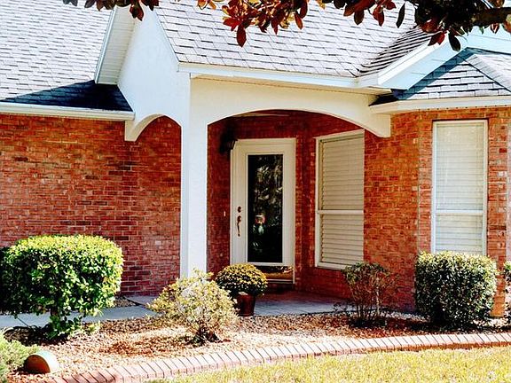 2nd image of 15 Blockhouse Ct