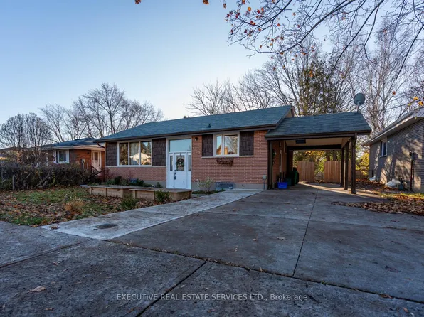 1163 Algonquin Blvd, Peterborough, ON K9H 6N1