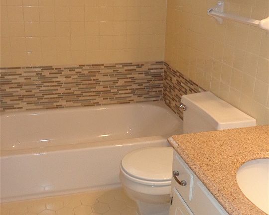 4th image of 8079 Savannah Way