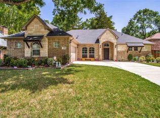 454 Silver Creek Dr, Duncanville, TX 75137