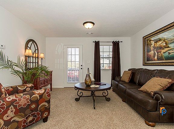 2nd image of 4901 Sterlington Dr