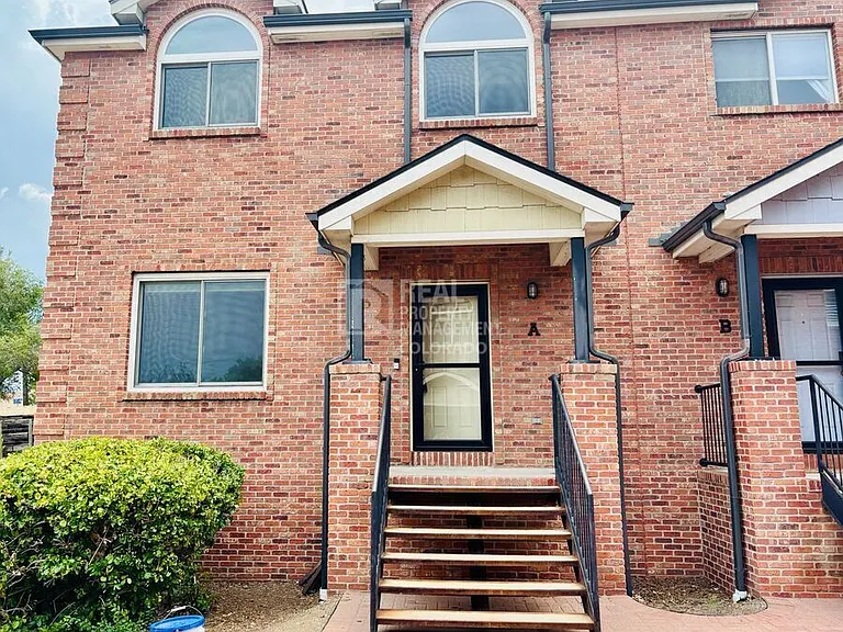 6703 Sheridan Blvd #A — Photo 2