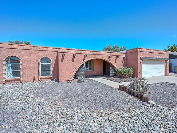 4th image of 8442 N 48TH Drive