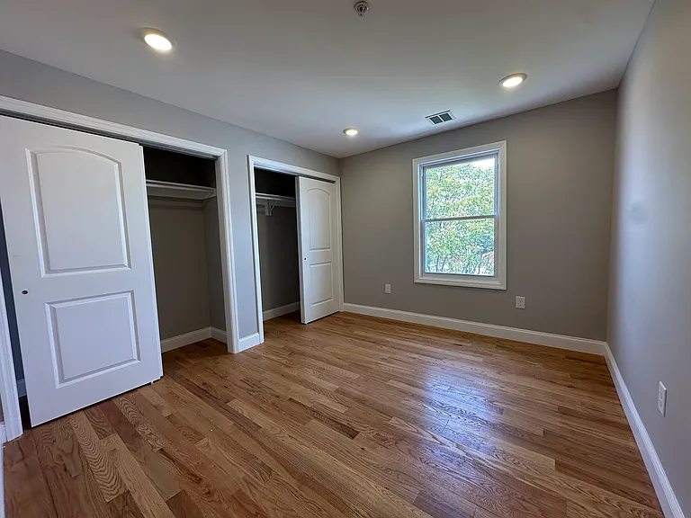 4103 Palisade Ave #2 — Photo 6