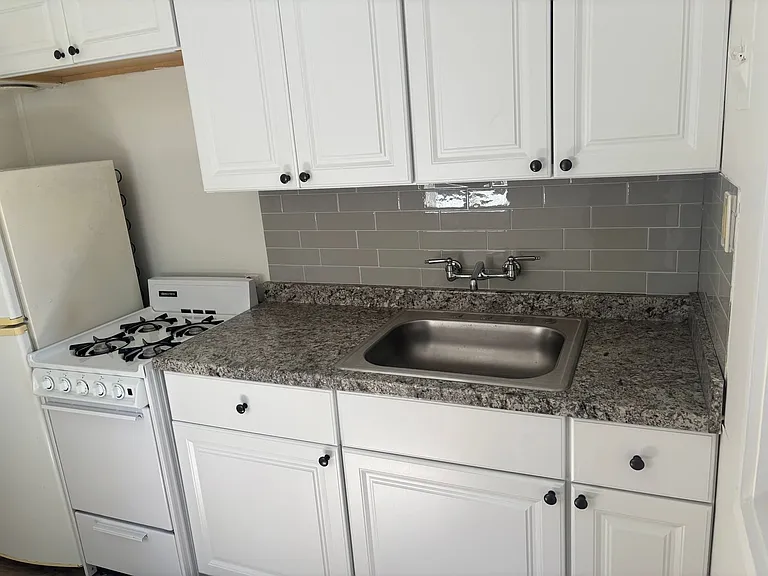 2815 Lake Forest Rd #3 — Photo 6