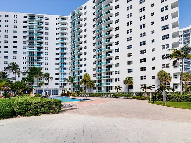 3001 S Ocean Dr #1415 — Photo 27