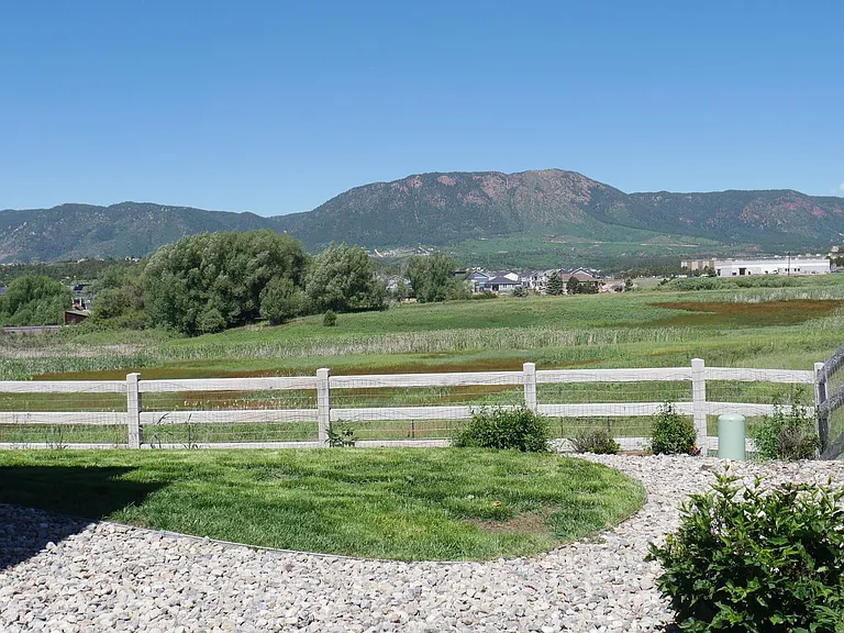 1854 Peak Prairie Ln — Photo 23