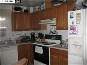 4th image of 52 Oxford Ct