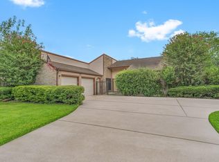 10919 Paulwood Dr, Houston, TX 77071